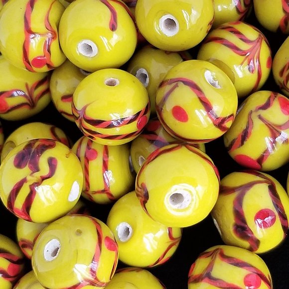 60+ Yellow w/Brown & Orange BEADS Round bundle set lot - Picture 3 of 8